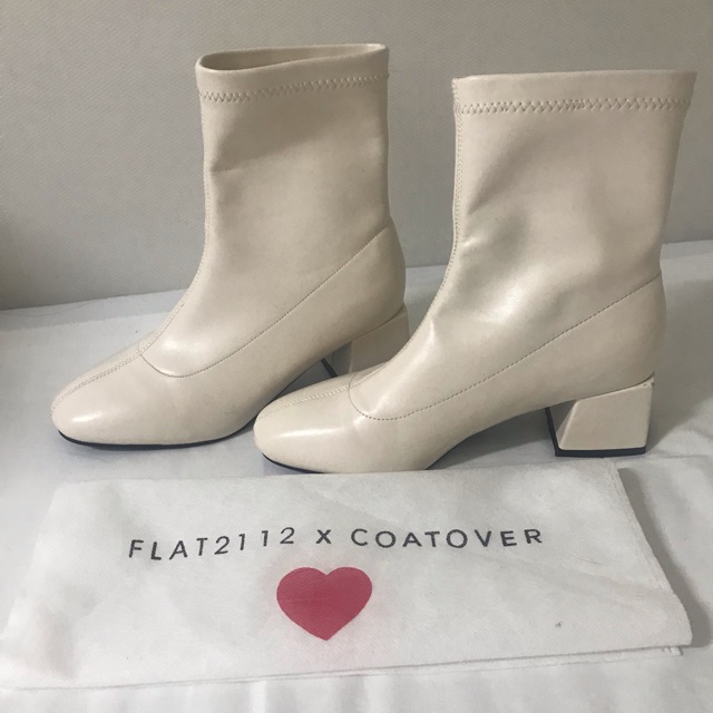 ส่งต่อ รองเท้าบูท flat 2112 x Coatover size 36