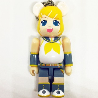 ฟิกเกอร์ bearbrick100%