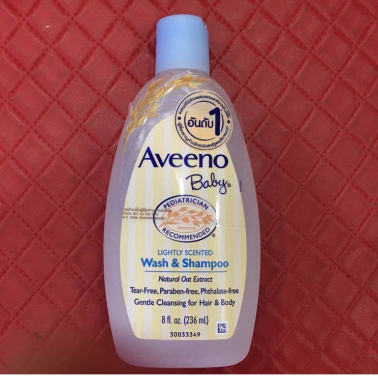 Aveeno Baby Wash &amp; Shampoo Lightly Scented ขนาด 236ml   อาวีโน่ เบบี้ ครีมอาบน้ำและแชมพู