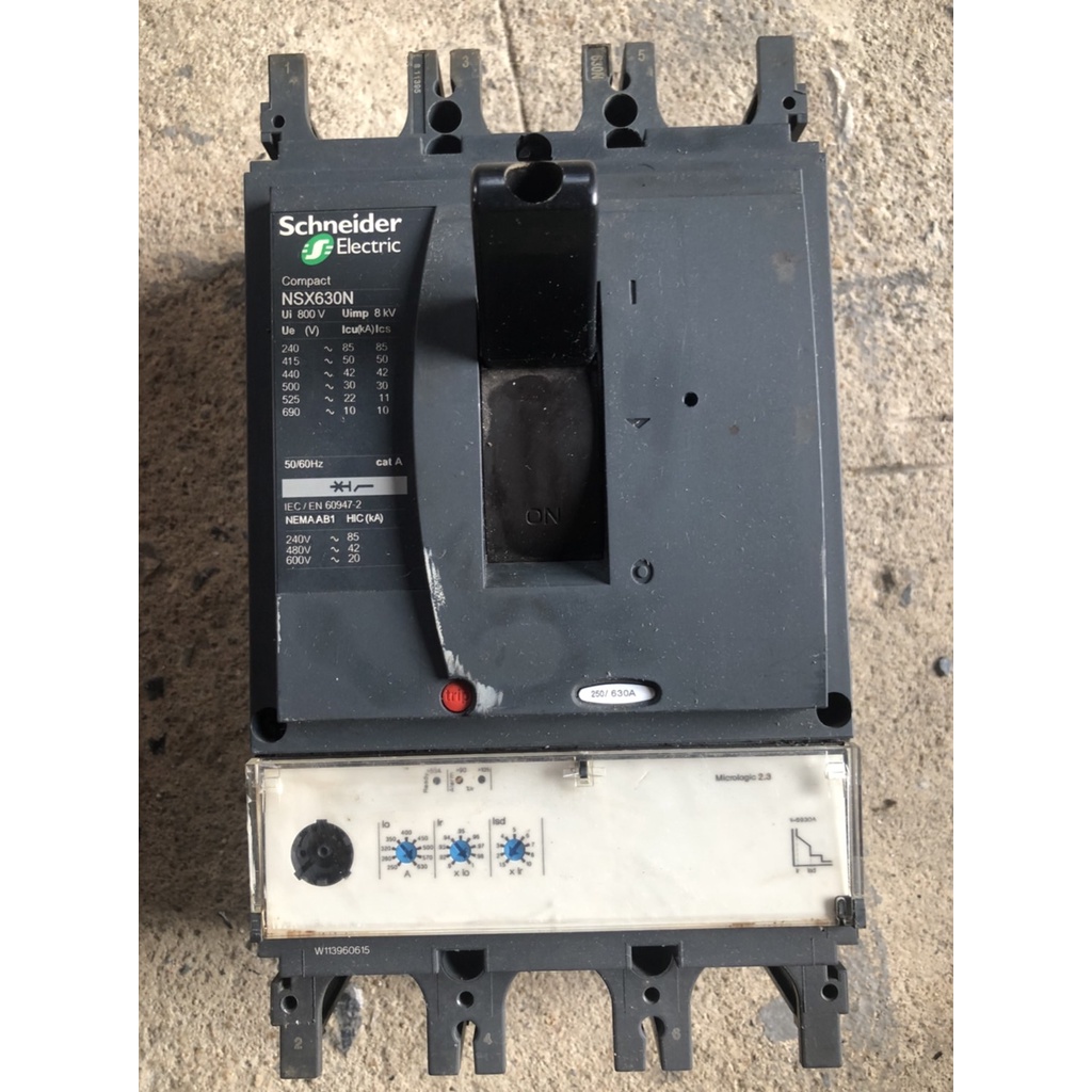 ขาย เมน เบรกเกอร์ Main Breaker Schneider ชไนเดอร์ สามเฟส 3P NSX630N 630A แอมป์  มือสอง