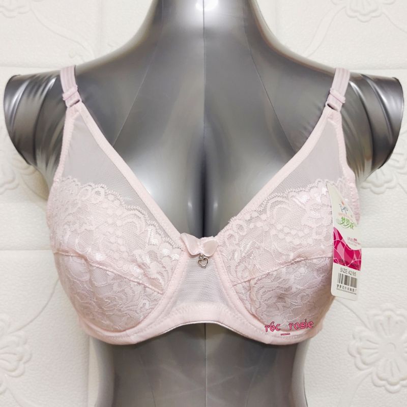 42A/95A PLUS SIZE BRA - WIRED