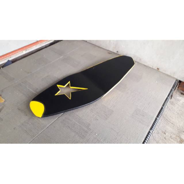 เบาะเพรียวบาง jupiter mx ใหม่พร้อมการอนุพันธ์รูดาว