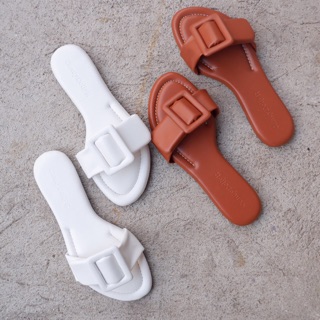 Bebe sandals รองเท้าแตะเข็มขัด ทักมาเช็คสี/ไซส์ก่อนสั่งนะคะ