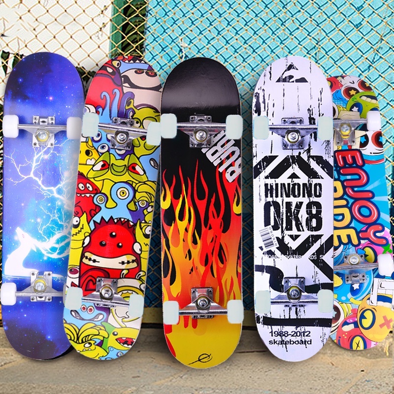 [พร้อมส่ง] Skateboards สเก็ตบอร์ด 80cm ผู้เริ่มต้นเล่น-มืออาชีพ แฟชั่นสเก็ตบอร์ด ผู้เริ่มเล่น