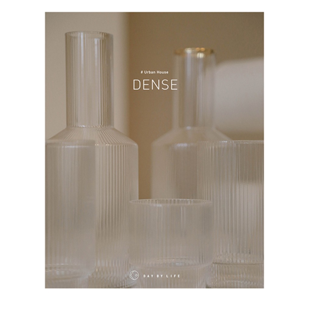 Daybylife Modern glass pitcher cold heat resistant water jug high end