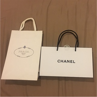 ถุงกระดาษ chanel prada ของแท้ ส่งฟรี