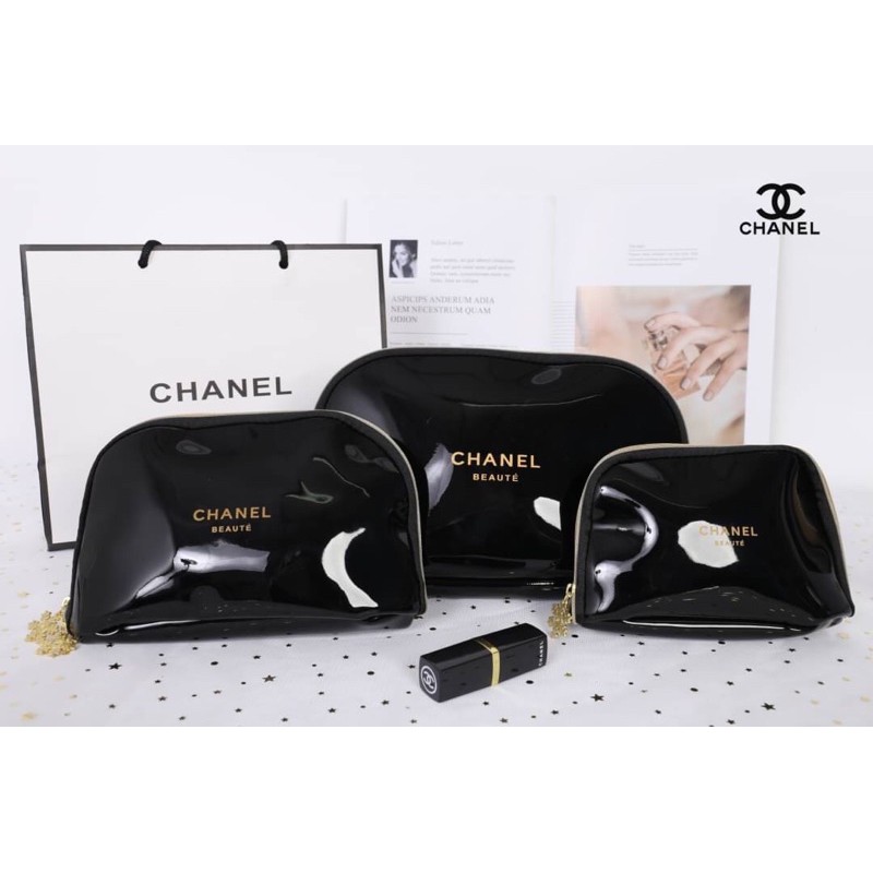 set กระเป๋าเครื่องสำอางค์ Chanel