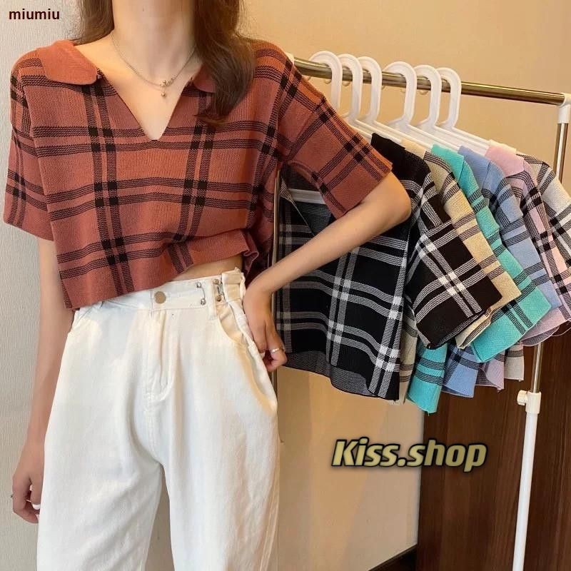 Kiss.shop🌟พร้อมส่ง🌟 เสื้อครอปคอปก ลายตารางสไตล์เกาหลี(9578)