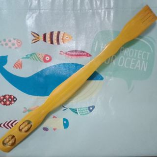 ไม้เกาหลังไม้ไผ่ ไม้เกาหลัง Bamboo back scratcher ช่วยตัวเกาหลัง งานฝีมือ มือน้อยช่วยเกาหลัง