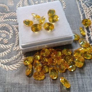 1 แพ็คมี 25 เม็ด ทรงไข่ขนาด 6x8 มิล🌟YELLOW GOLD CZ เพชร CZ สีเหลือง