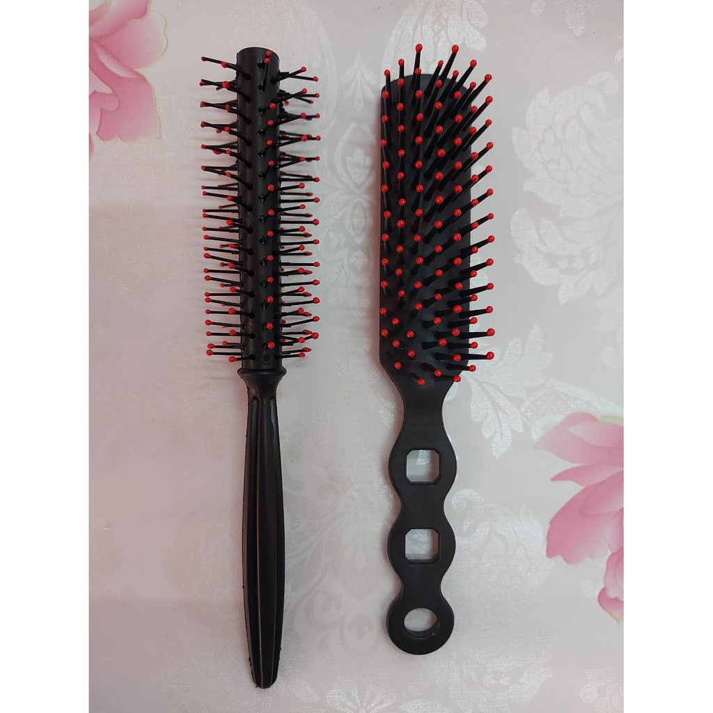 (ถูกที่สุด พร้อมส่ง) หวีดำ 2 ชิ้น/ห่อ