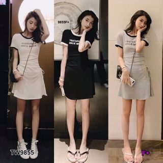 &lt;TW9855&gt;Dress เดรสผ้าเรย่อนแขนสั้น อกสกรีนตัวหนังสือ ข้างเอว 2 ข้างแต่งเชือกรูดย่น เป็นเท็กเจอร์