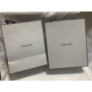 ถุงกระดาษแบรนด์ Tom Ford 15x26x31cm แท้ 💯% (3)