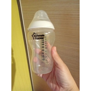 ขวดนม Tommee tippee มือสอง