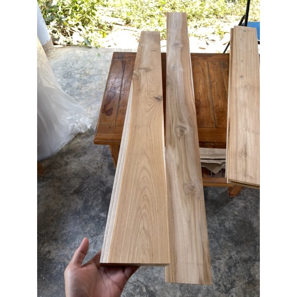 ไม้สักแผ่น ราคาถูก กว้าง 4-6นิ้ว ยาว 1.5เมตร หนา1.3ซม. รีดไสทั้ง2ด้านพร้อมใช้งาน - รูปที่ 3