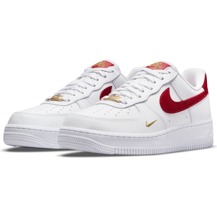 *พร้อมส่ง* Nike Air Force 1'07 Essential สี White/Red