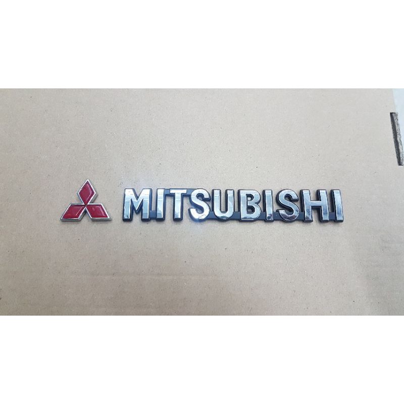 Mitsubishi letter logo 3d badge โลโก้ตัวอักษร + โลโก้ ติดด้านหลังรถ มิตซูบิชิ
