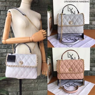 LYN MONIKHA HANDBAG กระเป๋าถือหรือสะพาย ดีไซน์หรูหรา classic โดดเด่น