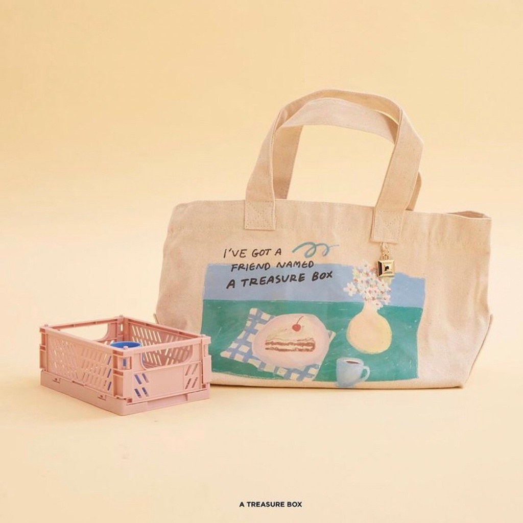 พร้อมส่ง💖AtreasureBox - Picnic Tote Bag🎨New in pack✨