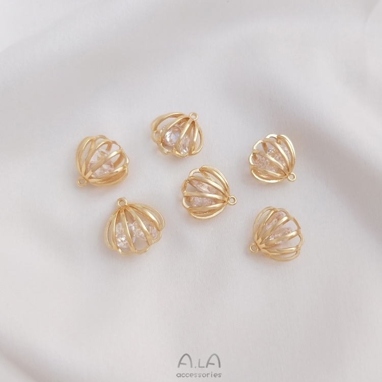 【 เครื่องประดับ DIY 】จี้หอยเชลล์ ชุบทอง 14k ประดับเพทาย สําหรับตกแต่งภายใน สร้อยข้อมือ ต่างหู DIY【จี้ / ลูกปัดห้อย/จี้สร้อยคอ/จี้ทอง/จี้ห้อย】