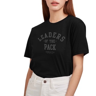 haas เสื้อยืดแขนสั้น unisex ผู้ชาย ผู้หญิง ลายสรีน LEADERS OF THE PACK SHSK2527