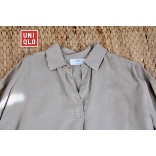 Uniqlo x Linen x M x คอปกสกิปเปอร์ สีเบจ สภาพ 60% อก 38 ยาว 25