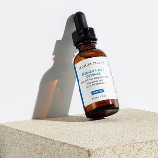 Skinceuticals Blemish + Age Defence