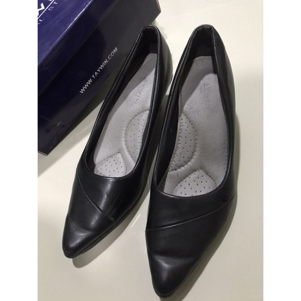 รองเท้าส้นสูง Taywin