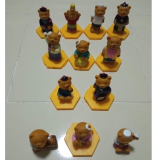 งานเก่า นมตราหมี พร้อมฐาน 10 ตัวไม่มีฐาน 2 ตัว