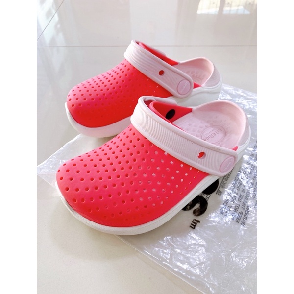 รองเท้าเด็กCrocsสินค้าใหม่