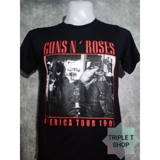 เสื้อยืดคอกลม สกรีนลาย GUNSN ROSES (รหัส 04)