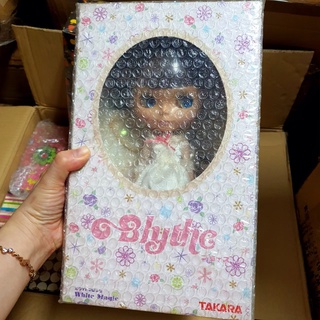 11" Takara CWC Limited White Magic Night 500 pcs Limited Worldwide ตุ๊กตาบลายธ์ ไวท์ เมจิก ผมน้ำตาล