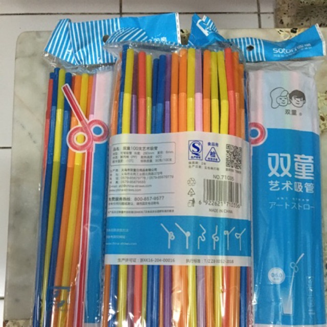 หลอดดูดน้ำแฟนซี เกรดA คละสี จำนวน 100 ชิ้น / ถุง  ความยาว 26 cmยืดได้ยาว 33 cm