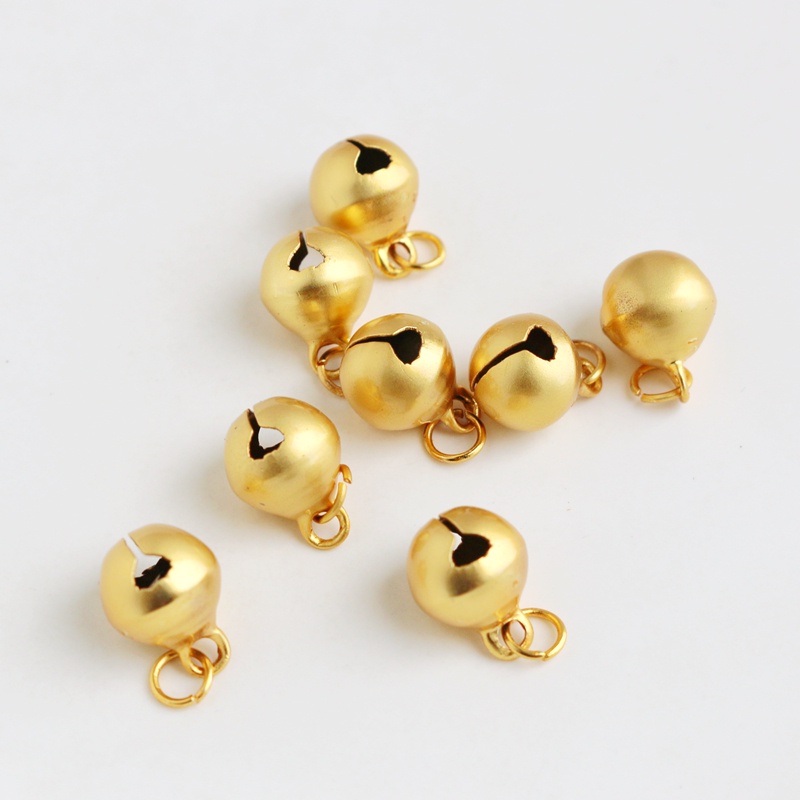 จี้กระดิ่ง ทรงกลม ขนาดเล็ก สีทองด้าน 18K 6 8 10 มม. สําหรับทําเครื่องประดับ สร้อยคอ สร้อยข้อมือ DIY