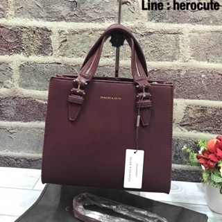 CHARLES&amp;KEITH STRUCTURED HANDBAG ของแท้ ราคาถูก