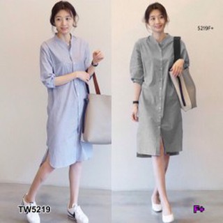 Dress เดรสคอปีลายริ้ว TW5219
