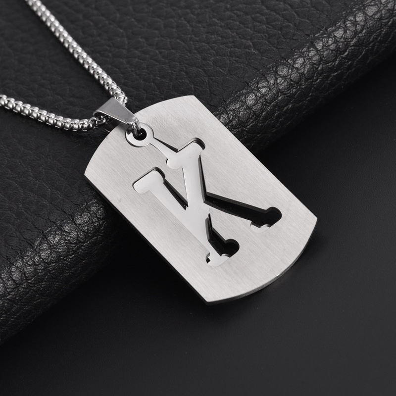 Capital Letter Neckace สําหรับผู้ชายผู้หญิงสแตนเลสตัวอักษรสร้อยคอสร้อยคอสร้อยคอสร้อยคอสร้อยคอสร้อยคอสร้อยคอสร้อยคอ