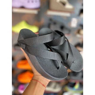 💫💥รองเท้าแตะfitflop ผู้ใหญ่ รองเท้าแตะหูหนีบ รองเท้าผู้ชาย รองเท้าแฟชั่น รองเท้าสำรอง