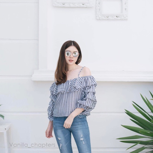 Used Kiana top- Vanilla Chapters(ใส่1ครั้ง)