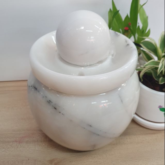 หินหมุนมงคลเสริมฮวงจุ้ย ขนาดกะทัดรัดสีขาว ตั้งโต๊ะทำงาน – โปรปัง