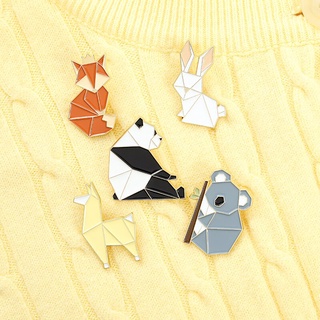 Origami Pins เข็มกลัดลายการ์ตูนแพนด้าจิ้งจอกกระต่ายสุนัขจิ้งจอกโคอาล่าสําหรับผู้หญิง 2021