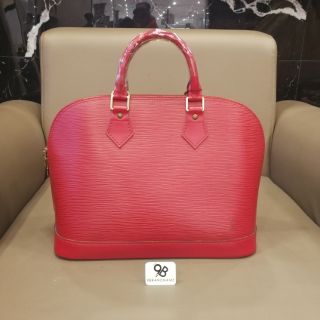 Louis Vuitton Alma PM EPI Red GHW
DC : 1997