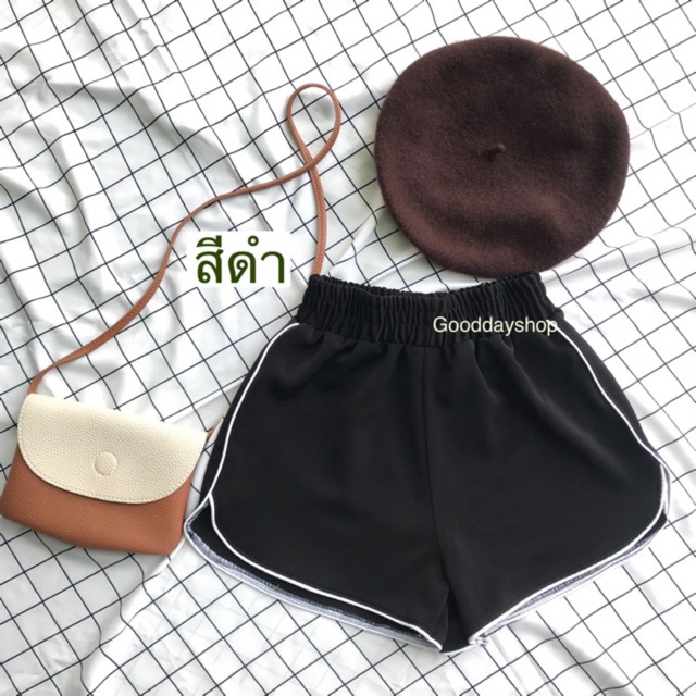 001 กางเกงขาสั้น แต่งกุ้นสีขาวข้างกับปลายขา ผ้าฮานาโกะ