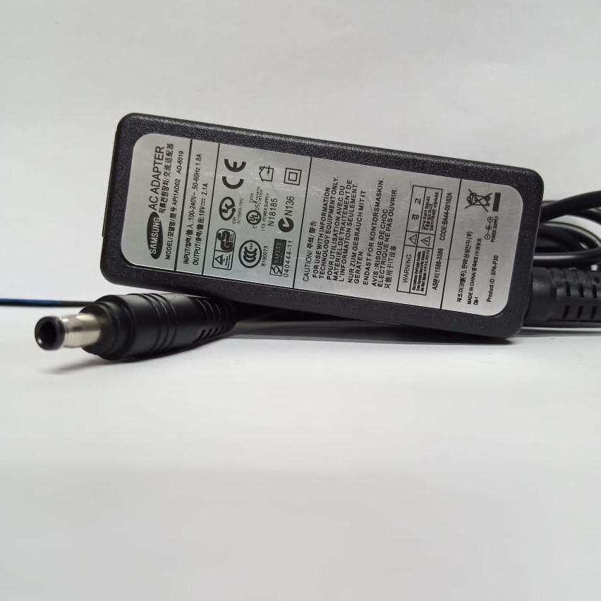 เครื่องชาร์จเดิม Adaptor Samsung NP530U4 NP535U3C NP535U4C P540U3C Ultrabook Series 19v 2.1A