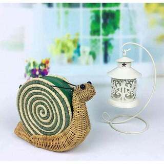 กระเป๋าสาน snail wicker bag