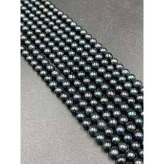 Black pearls 6 to 8 mm ไข่มุกดำ 6 ถึง 8 mm