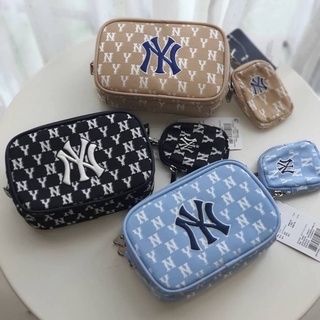 MLB CROSSBODY NEW YORK YANKEES กระเป๋าทรงครอสบอดี้ ซื้อ1ได้ถึง2 Code:B18D231065  แบรนด์แท้ 100% งาน Outlet