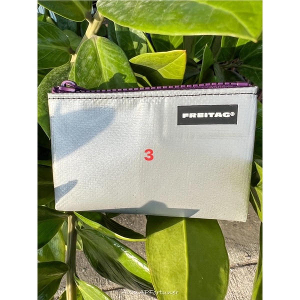 Freitag F05 Blair ของแท้ ใหม่มือ1 ผ้าสีเทาซิลเวอร์