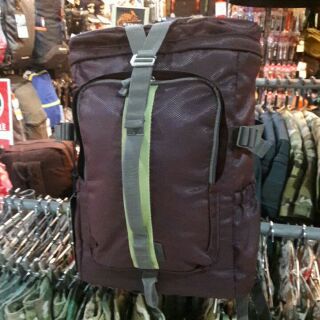 กระเป๋าแล็ปท็อป Targus SEOUL TSB90603 PLUM 20L SIZE 14นิ้ว by ครูแว่น frogmangear