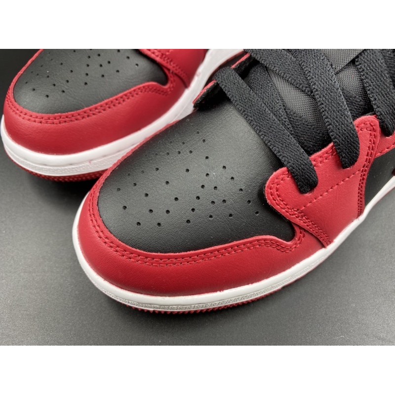 Nike Air Jordan 1 Low Reverse Bred Gs 4 0